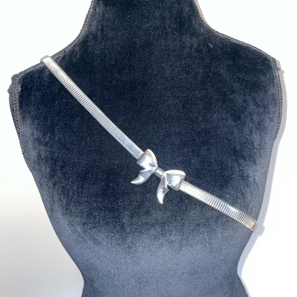 Vintage Silver Bow Accent Belt Metal Stretch